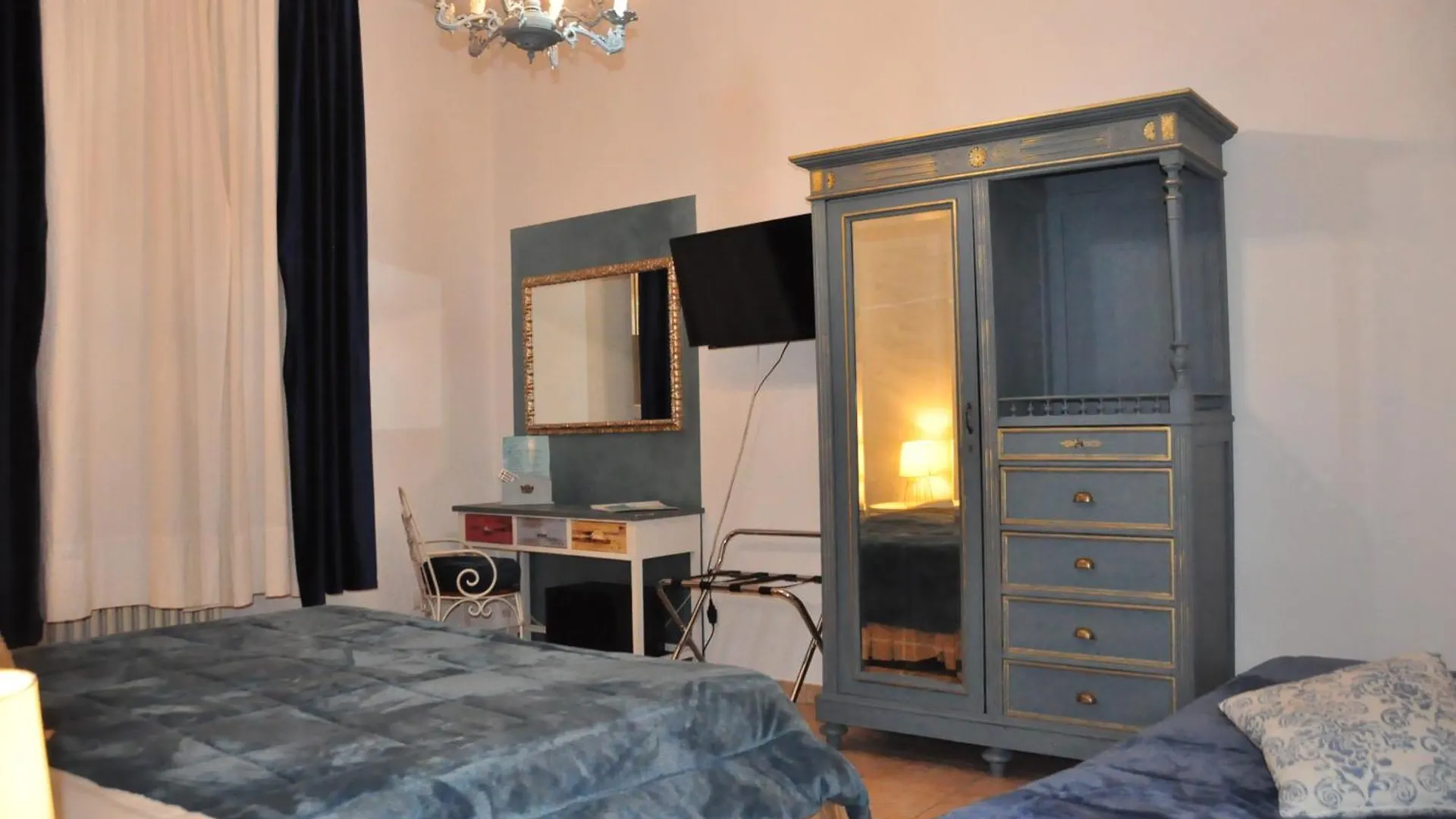 B&B Le Camere Di Livia Сиена
