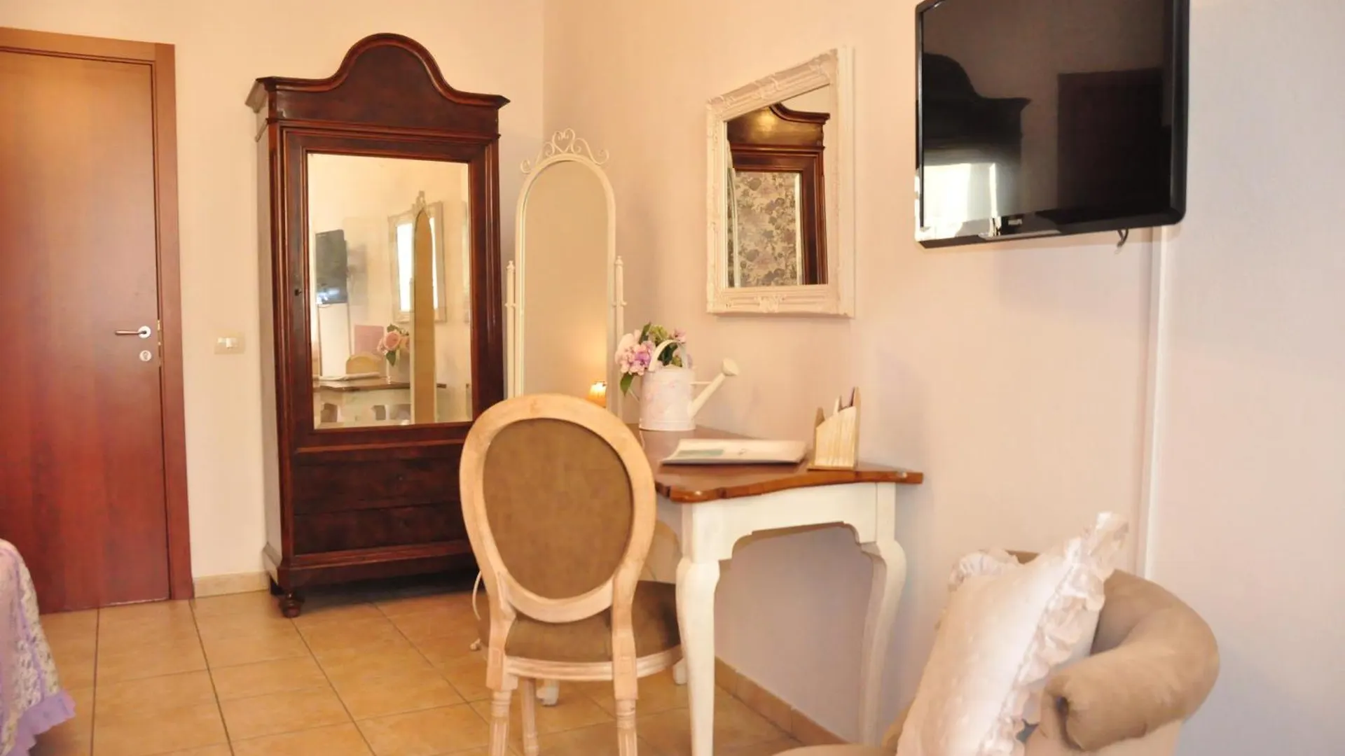 B&B Le Camere Di Livia Sienne Couette-café