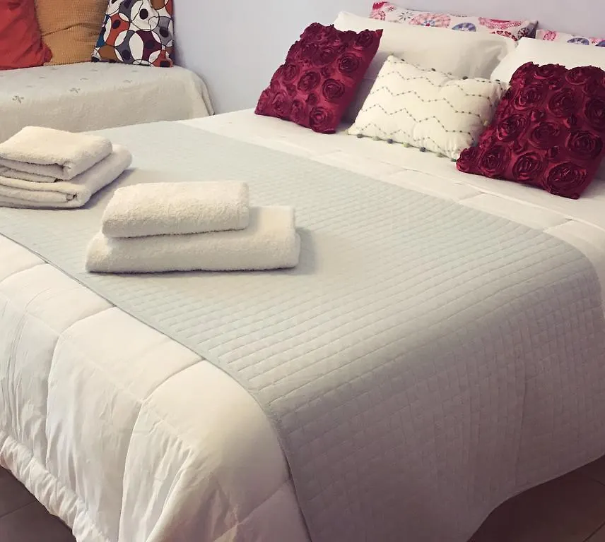 B&B Le Camere Di Livia Sienne Couette-café
