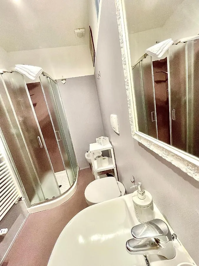 B&B Le Camere Di Livia Siena Italien